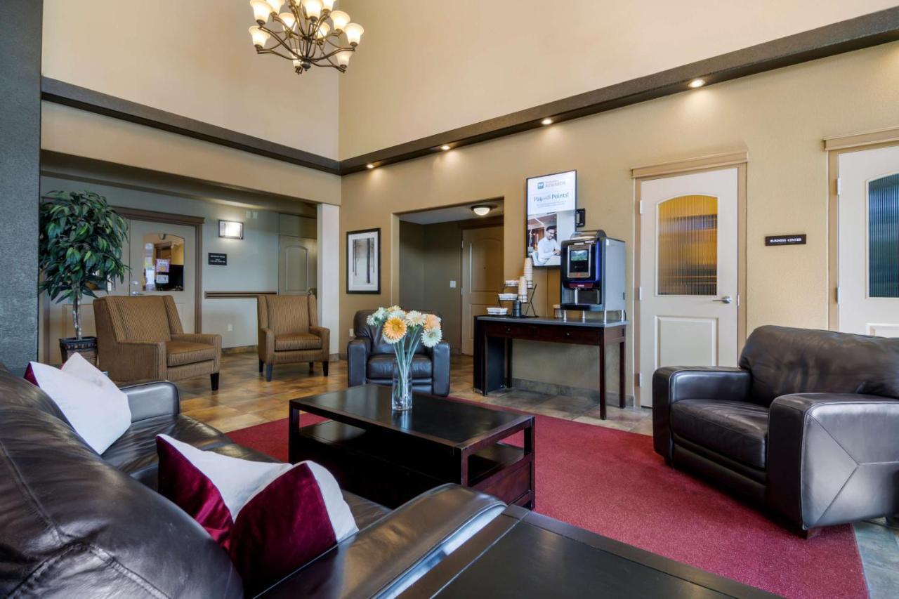 Best Western Plus Kamloops Hotel Exterior photo