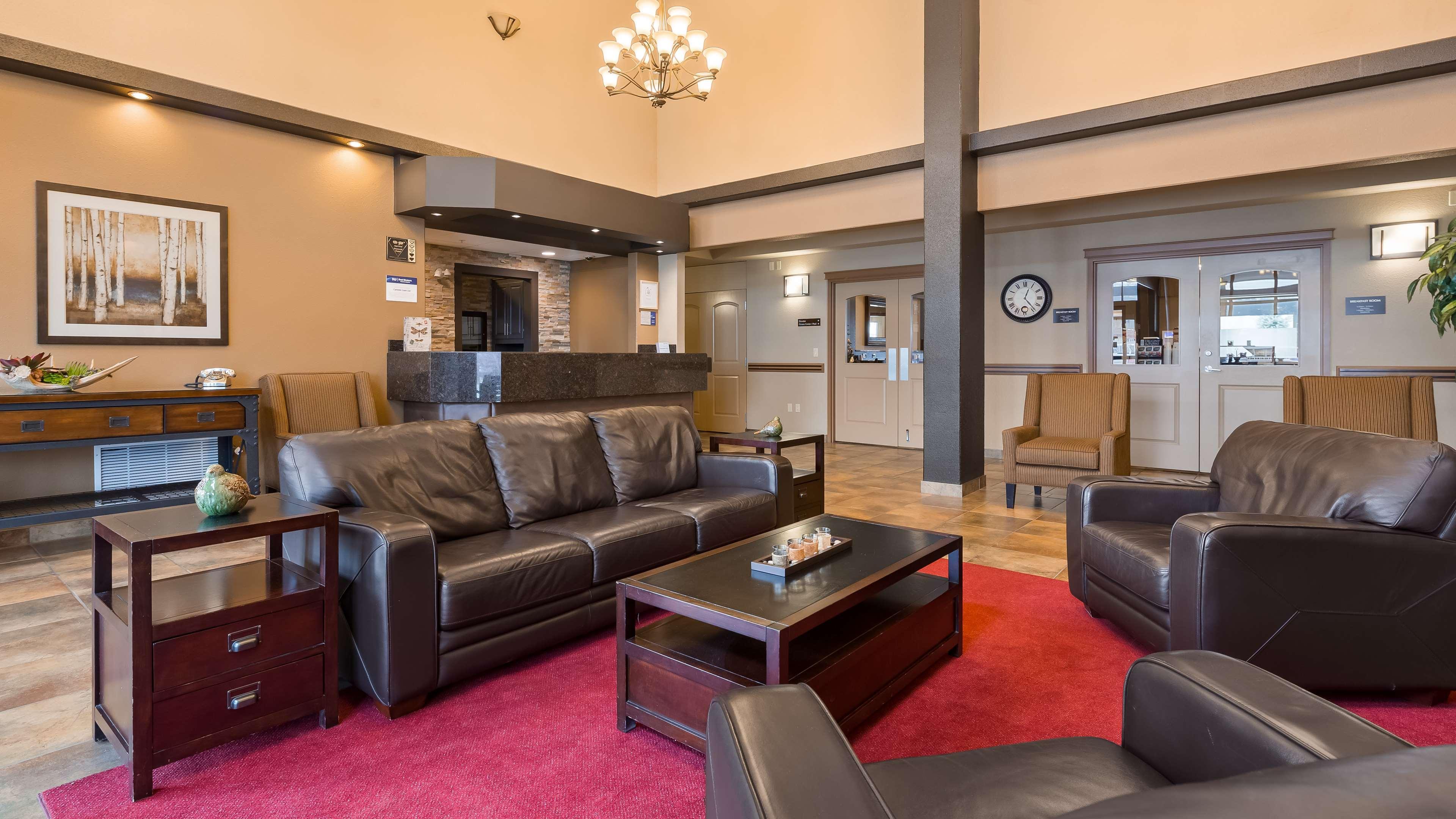 Best Western Plus Kamloops Hotel Exterior photo