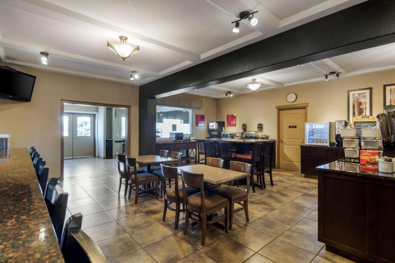 Best Western Plus Kamloops Hotel Exterior photo